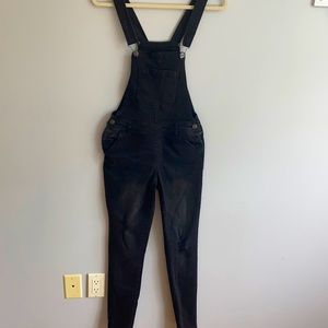 Vanilla star, Faded ripped Black Overalls